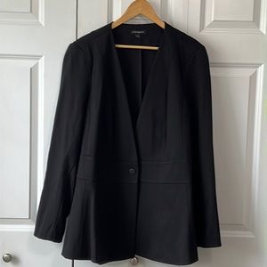 Plus size peplum jacket in size 22